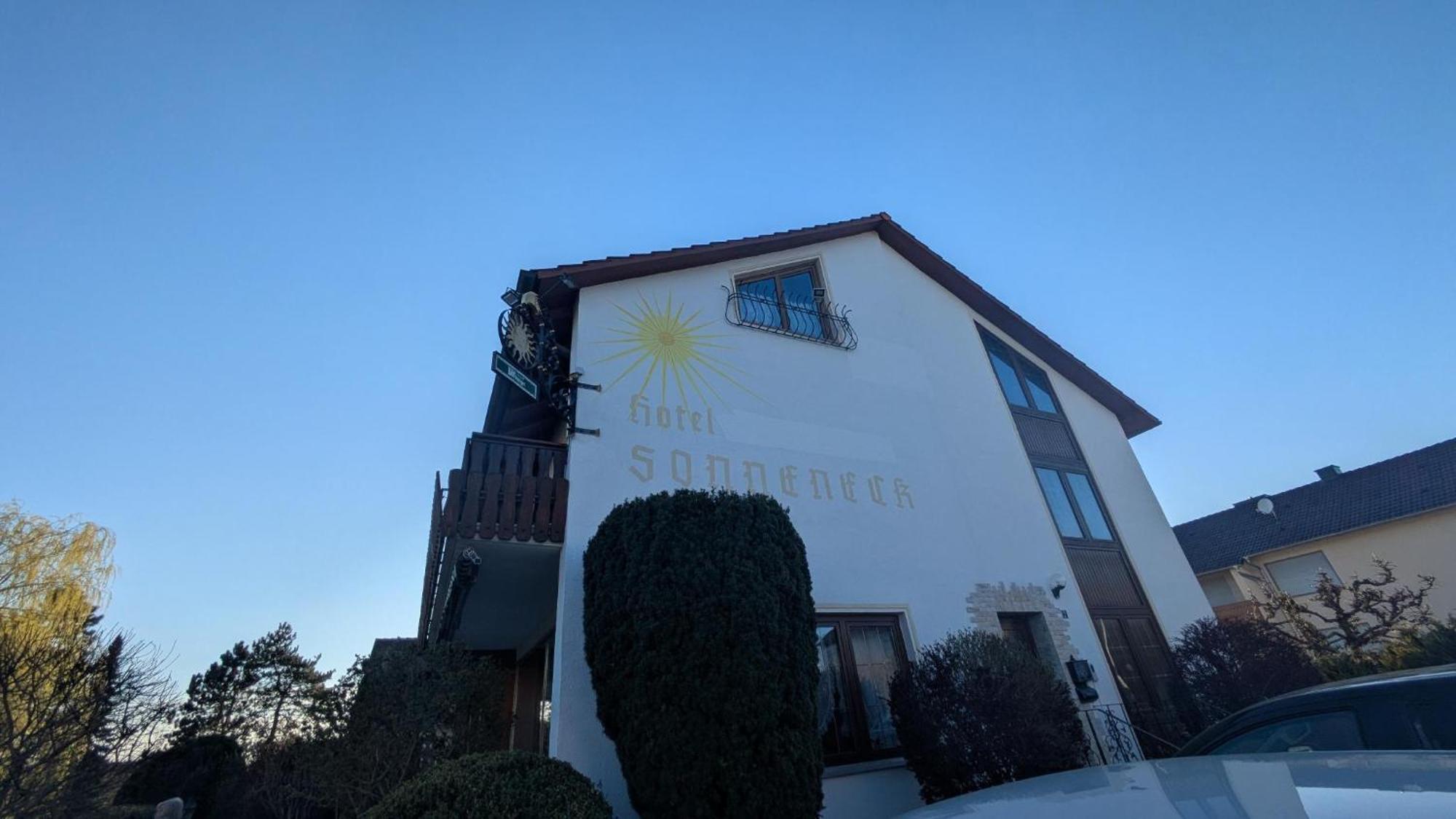 Landhotel Sonneneck - Breuna Im Naturpark מראה חיצוני תמונה