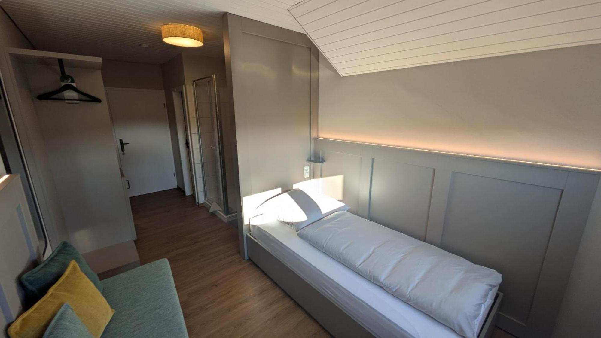 Landhotel Sonneneck - Breuna Im Naturpark מראה חיצוני תמונה
